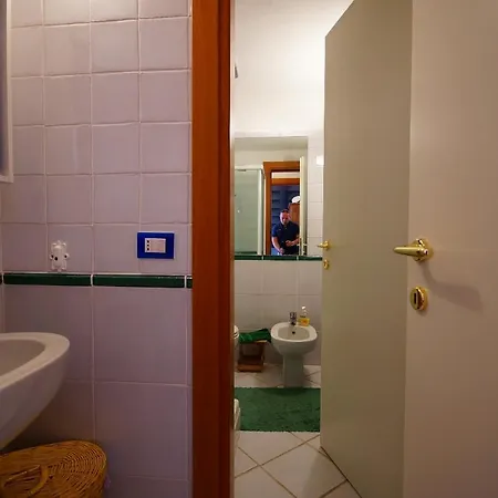 Con Vista Mare Loc. Fena Apartment *