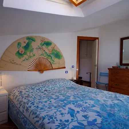 Con Vista Mare Loc. Fena Apartment
